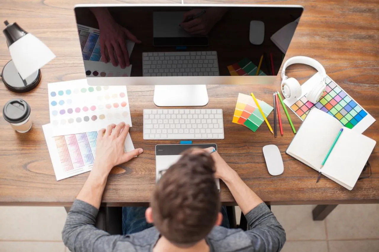 El diseño gráfico en los procesos creativos y el branding de empresas y marcas