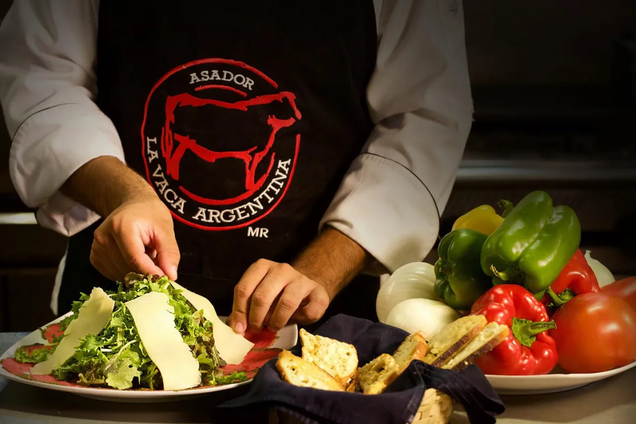 Branding para restaurantes: Cómo una identidad de marca fuerte ayuda a diferenciarse e influye en la experiencia del cliente