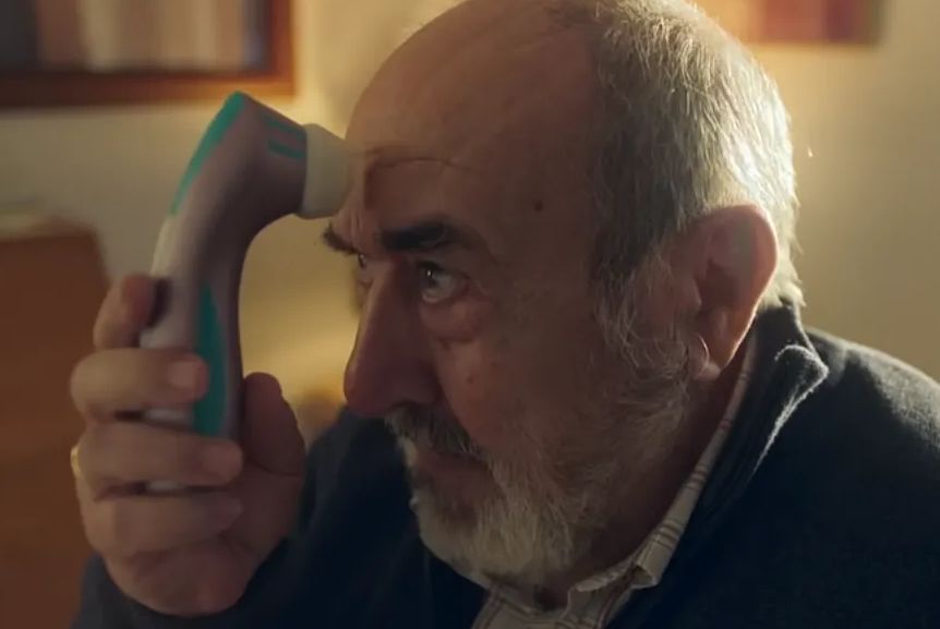 La polémica campaña de Nocilla y el Satisfyer utilizado en su anuncio: Entre la creatividad y la controversia