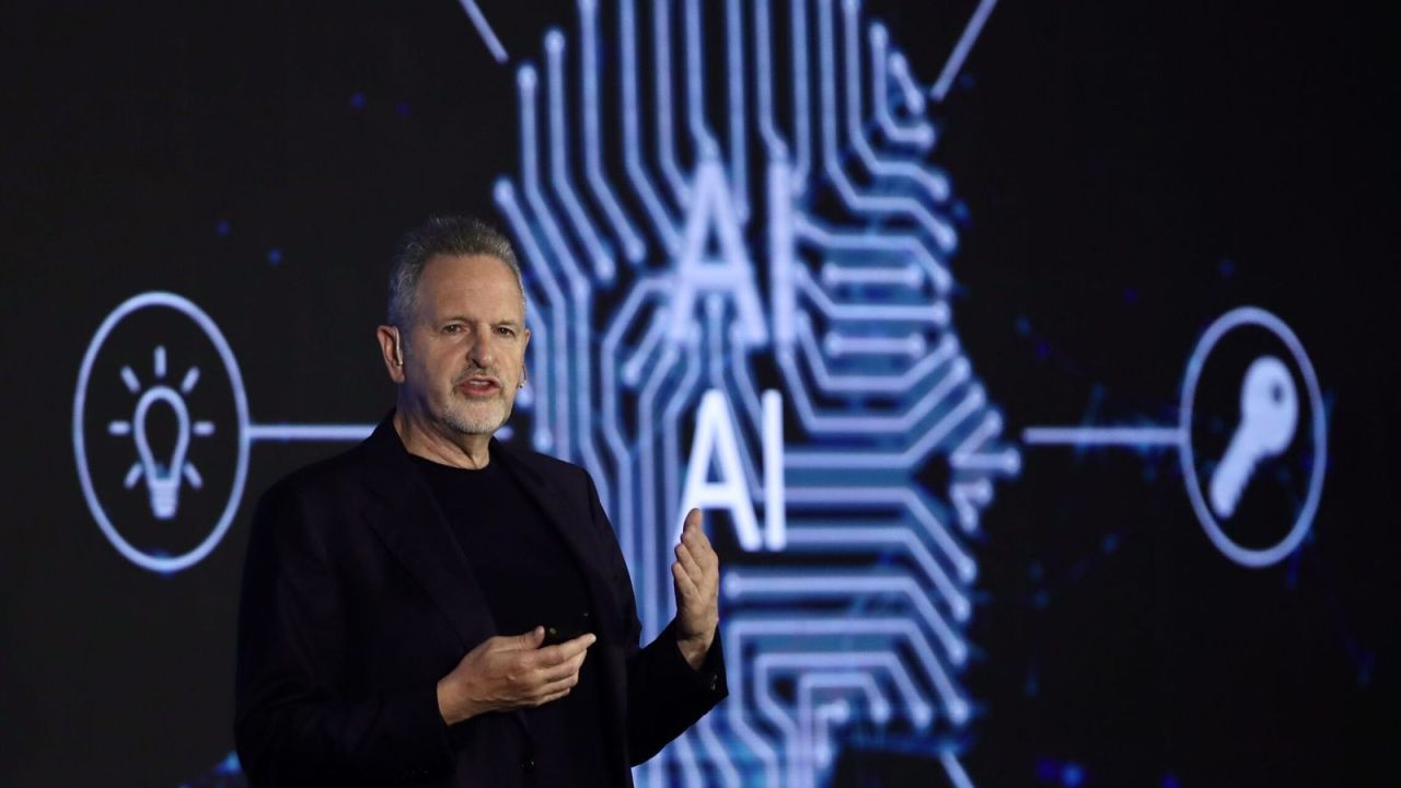 El uso de la IA como reclamo en las estrategias Marketing y Ventas podría reducir la confianza del consumidor y perjudica la intención de compra