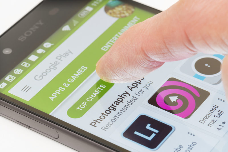 regulación móvil Apple Google Reino Unido